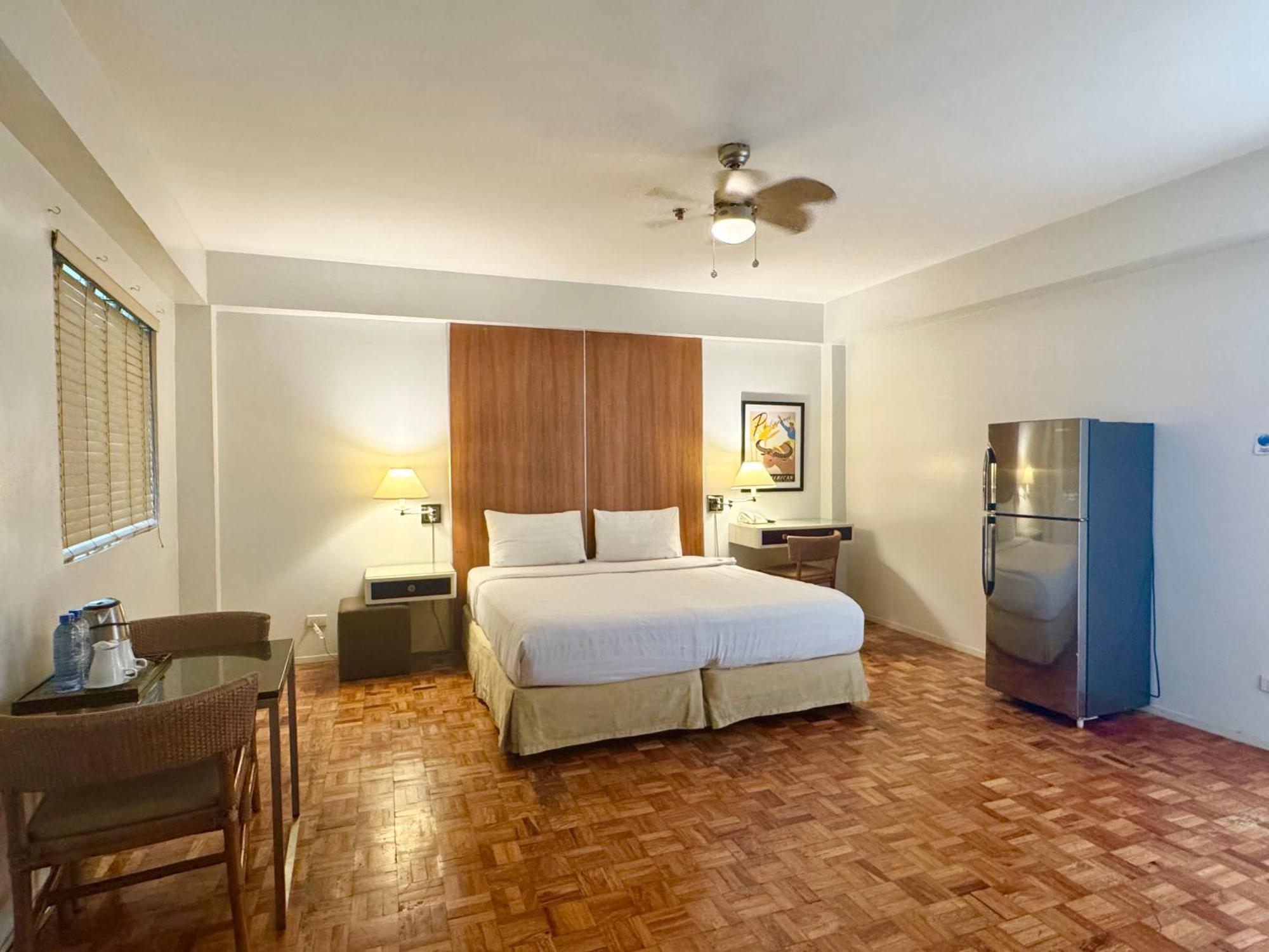 The Clipper House, Poblacion Makati Маніла Екстер'єр фото